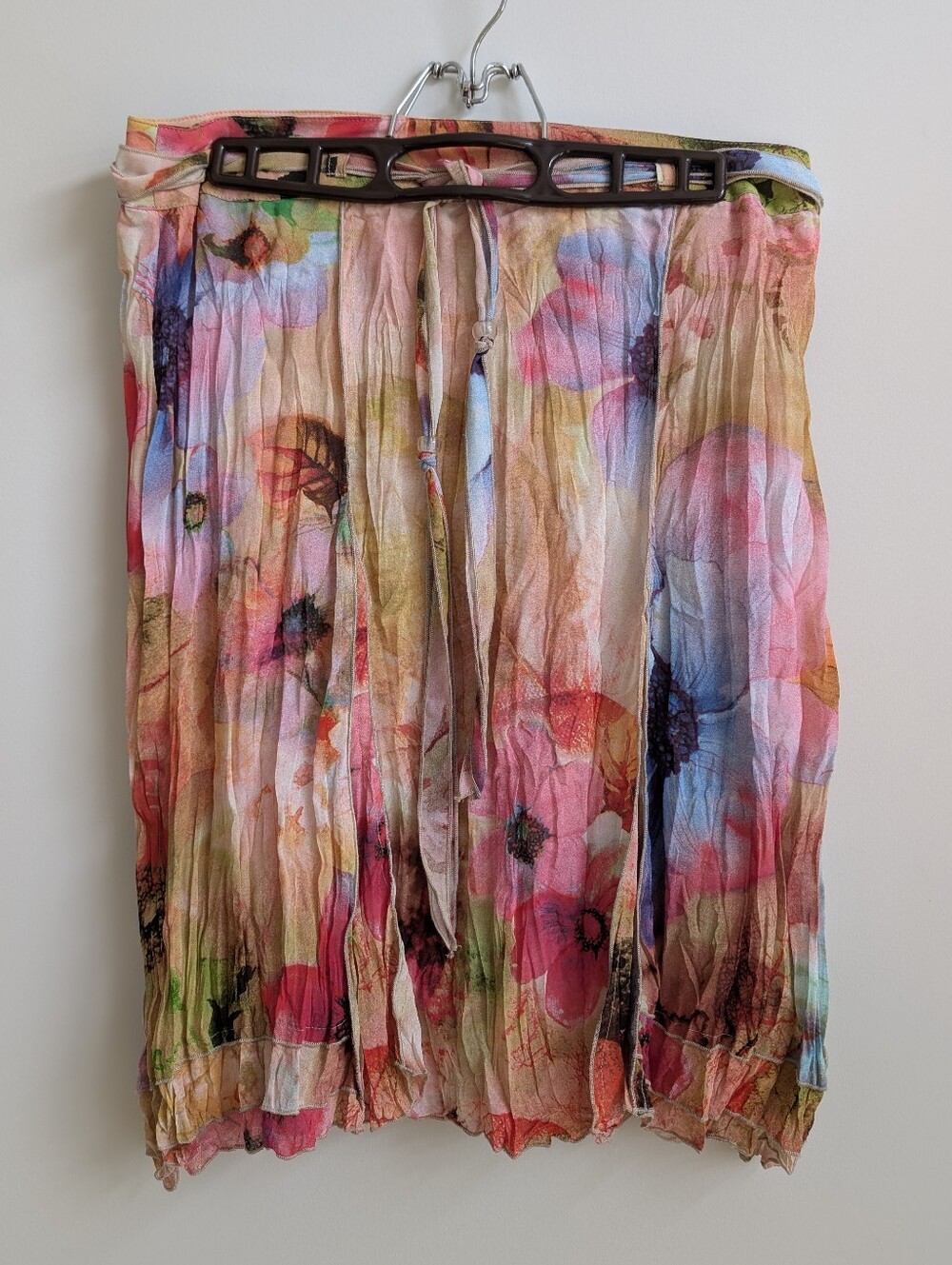 Proportion Petite Size 10 Crinkle Skirt With Vibrant Floral And Waist Tie Belt